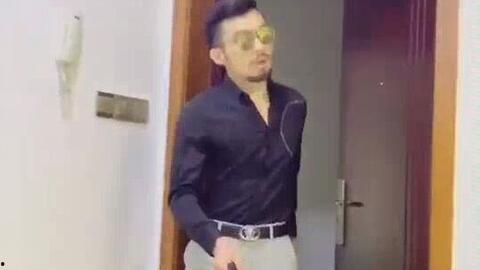 打屁股搞笑视频,欢乐无限